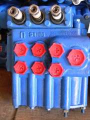 ГИДРОРАСПРЕДЕЛИТЕЛИ К ТРАКТОРАМ