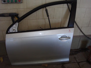 Продам переднюю водительскую дверь VW  Golf Plus