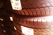 Продам пару шин б/у лето R15 195/60  Fulda