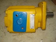 Насос гидравлический,  запчасти для погрузчиков