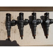 Форсунка Volkswagen Caddy Passat Touran Golf  Skoda Octavia  VW T5