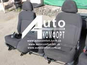 Автосидения б. у. Hyundai Trajet (Хендай Траджет) 3 шт. 