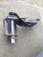 Куплю крепление запаски на renault grand scenic 2 2004-2009