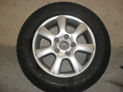 Продам зимнюю резину DUNLOP б/у с дисками